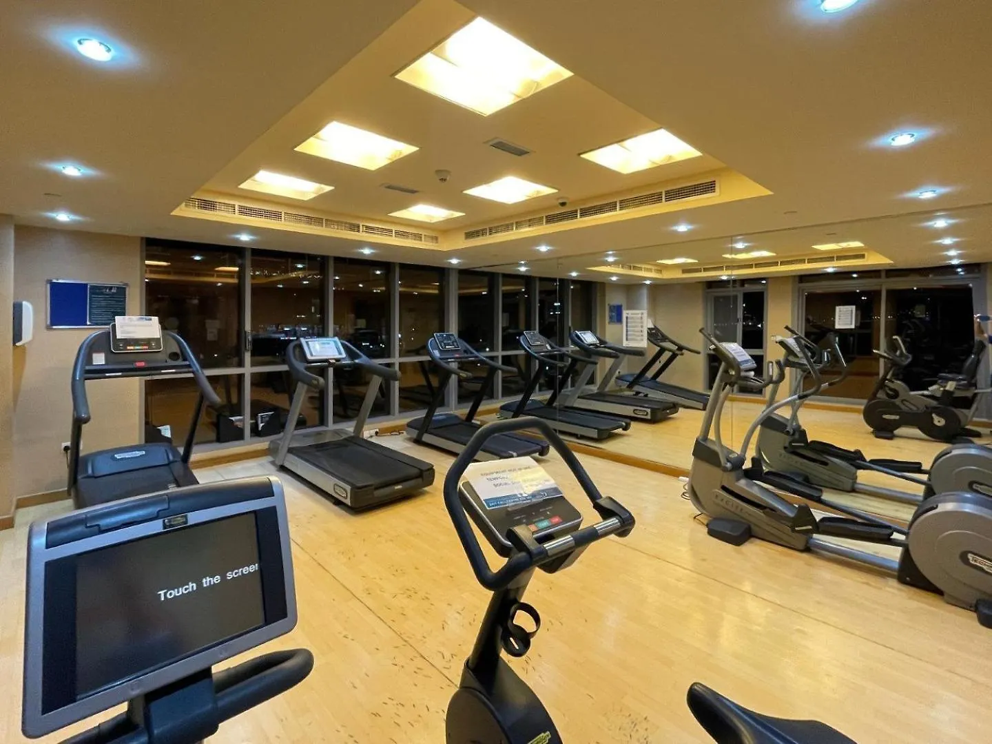 Guestready - Skyview Home With Marina View Dubái